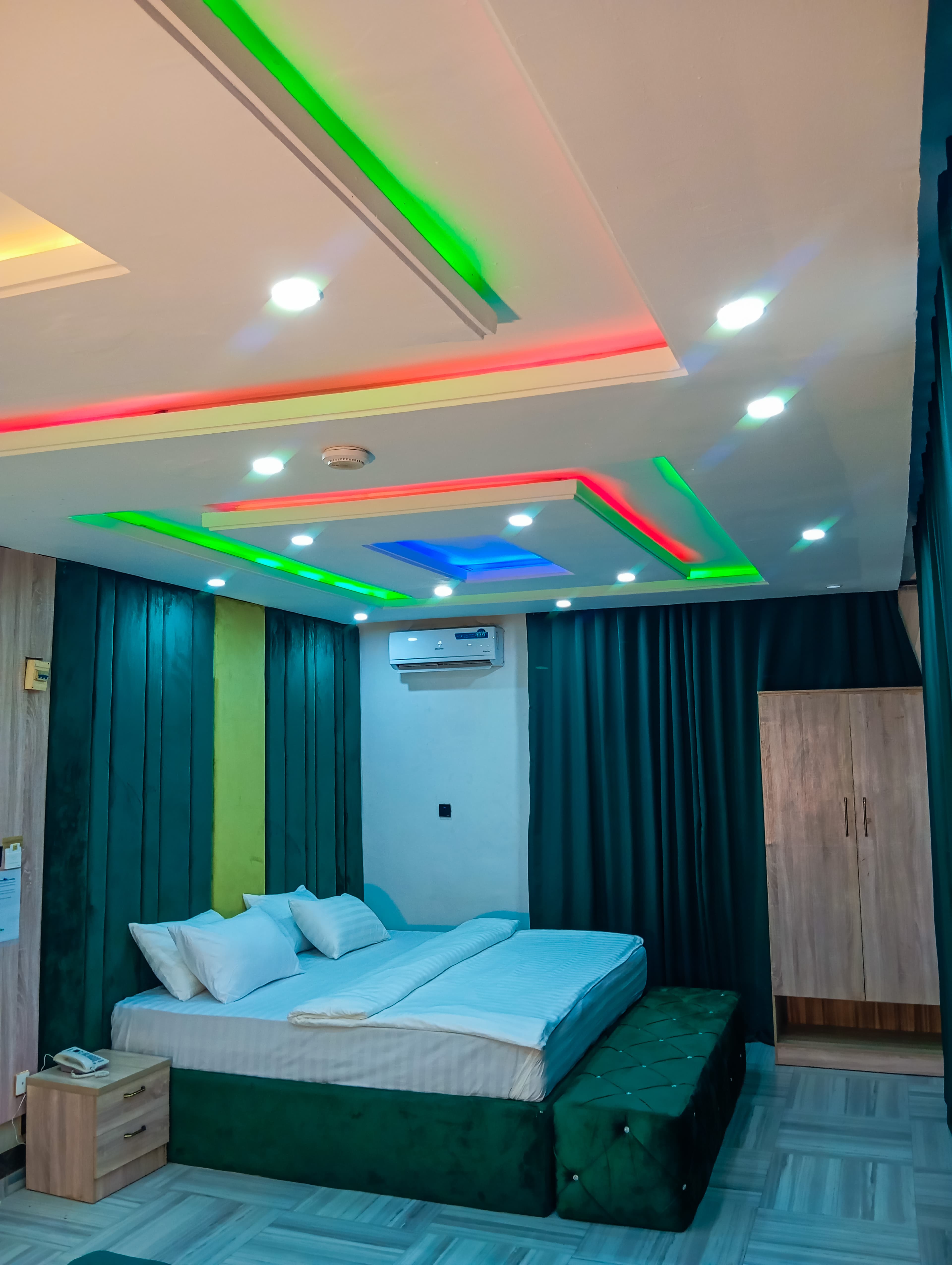 Standard Room — photo 2