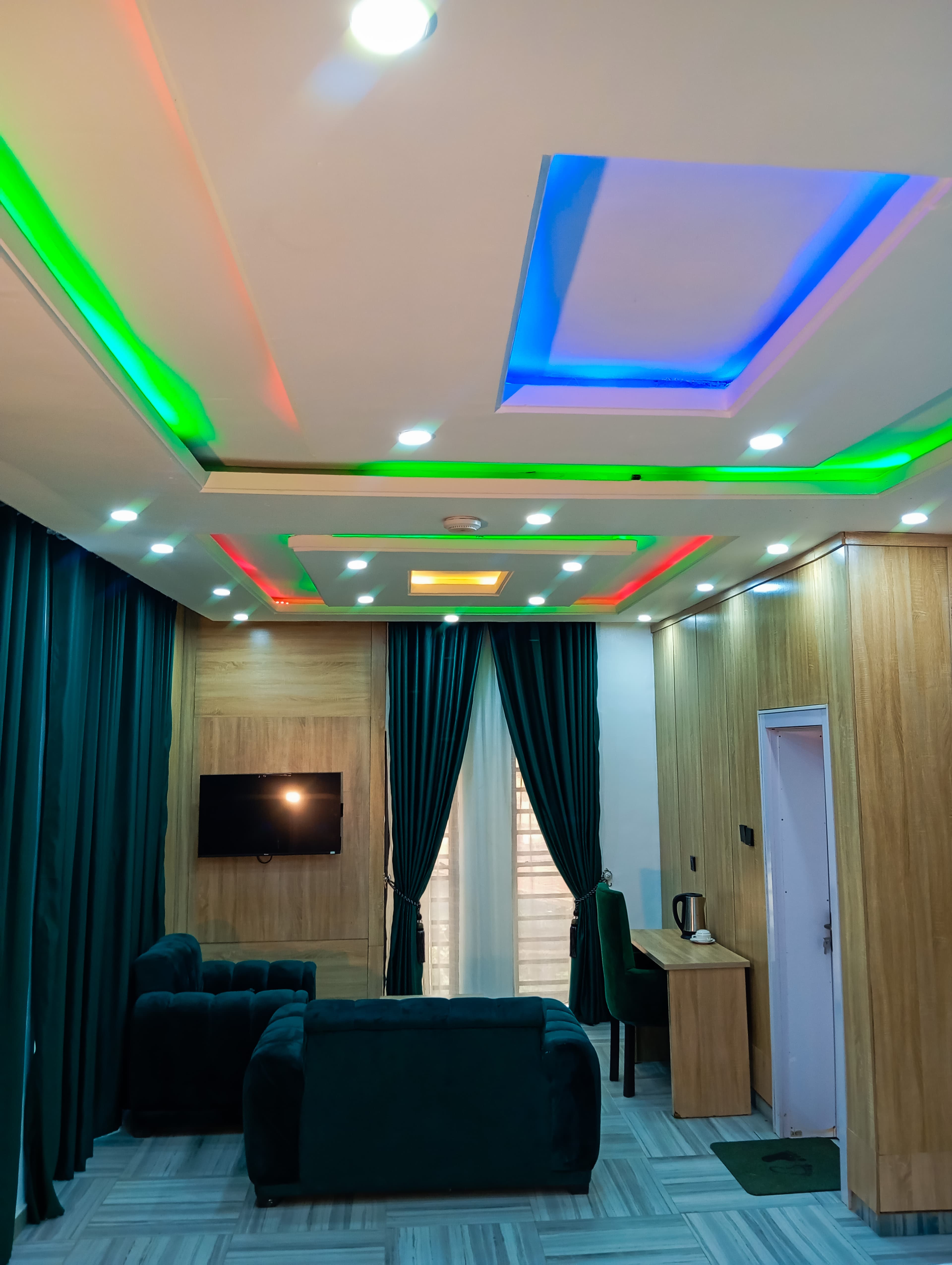 Standard Room — photo 8
