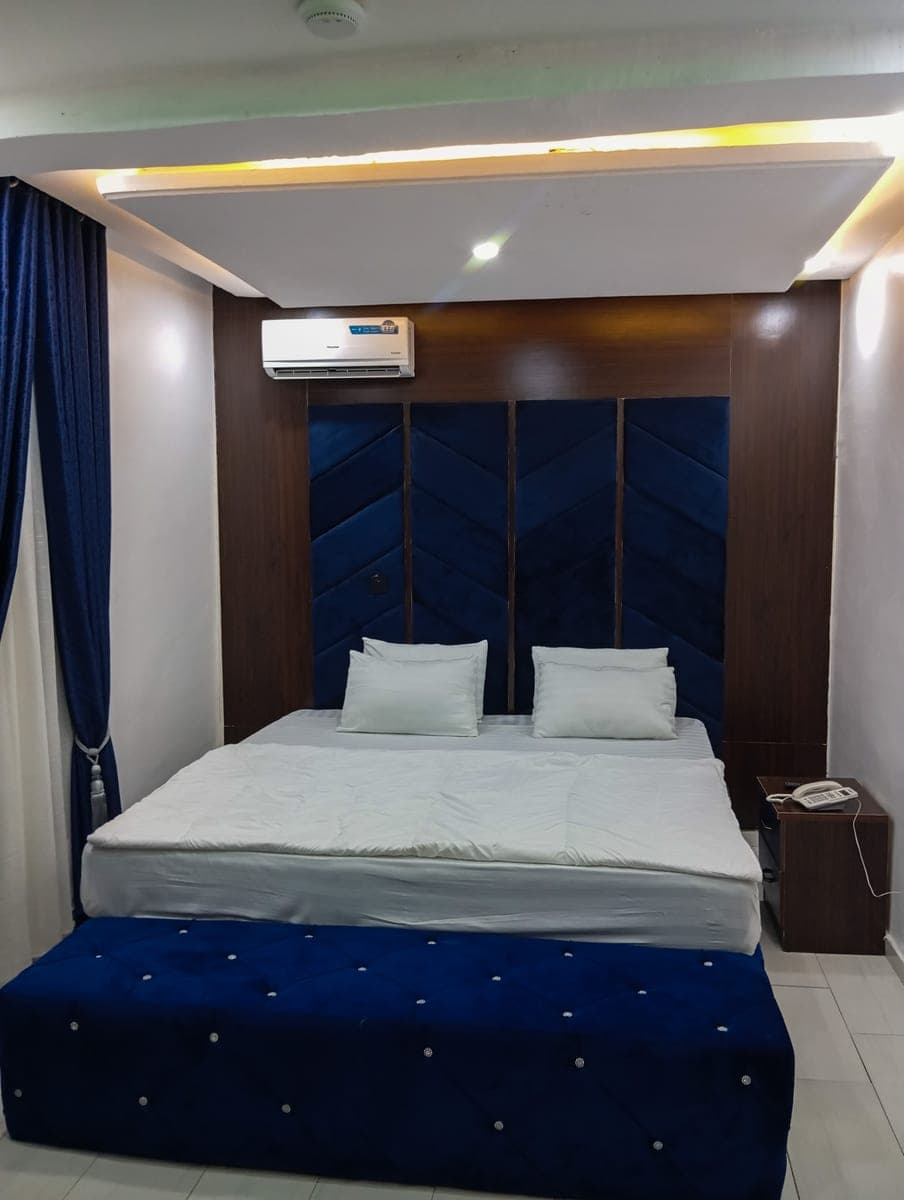 Executive Royal 2 — photo 2